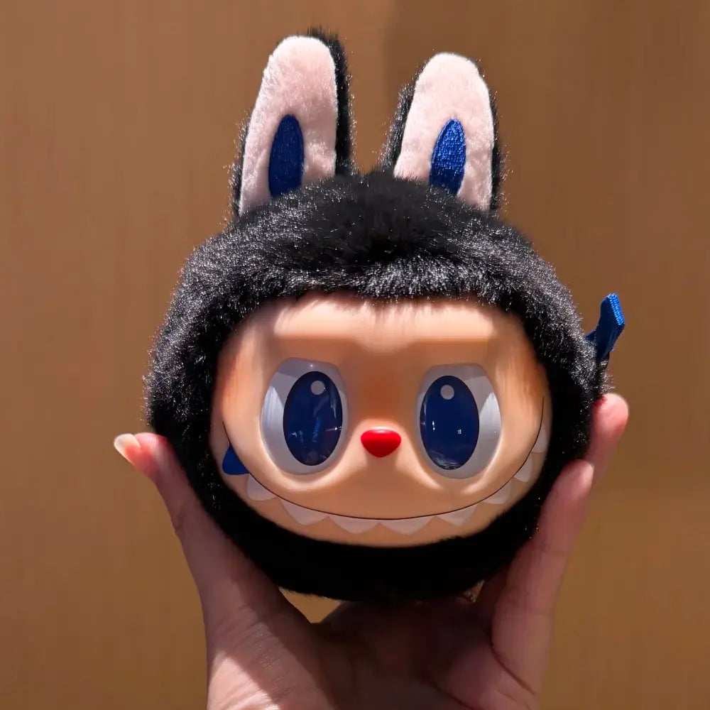 THE MONSTERS × FIFA SERIES ぬいぐるみ THE MONSTERS × FIFA SERIES-Vinyl Plush Pendant 17cm – Kikibuddies