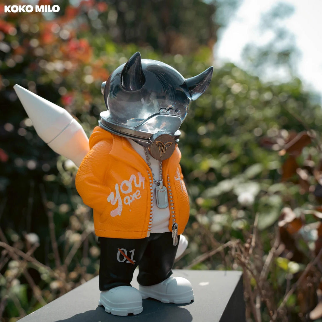 KOKOMILO A-Kingsman Bright Orange Transparent Head Figure — main view | KikiBuddies