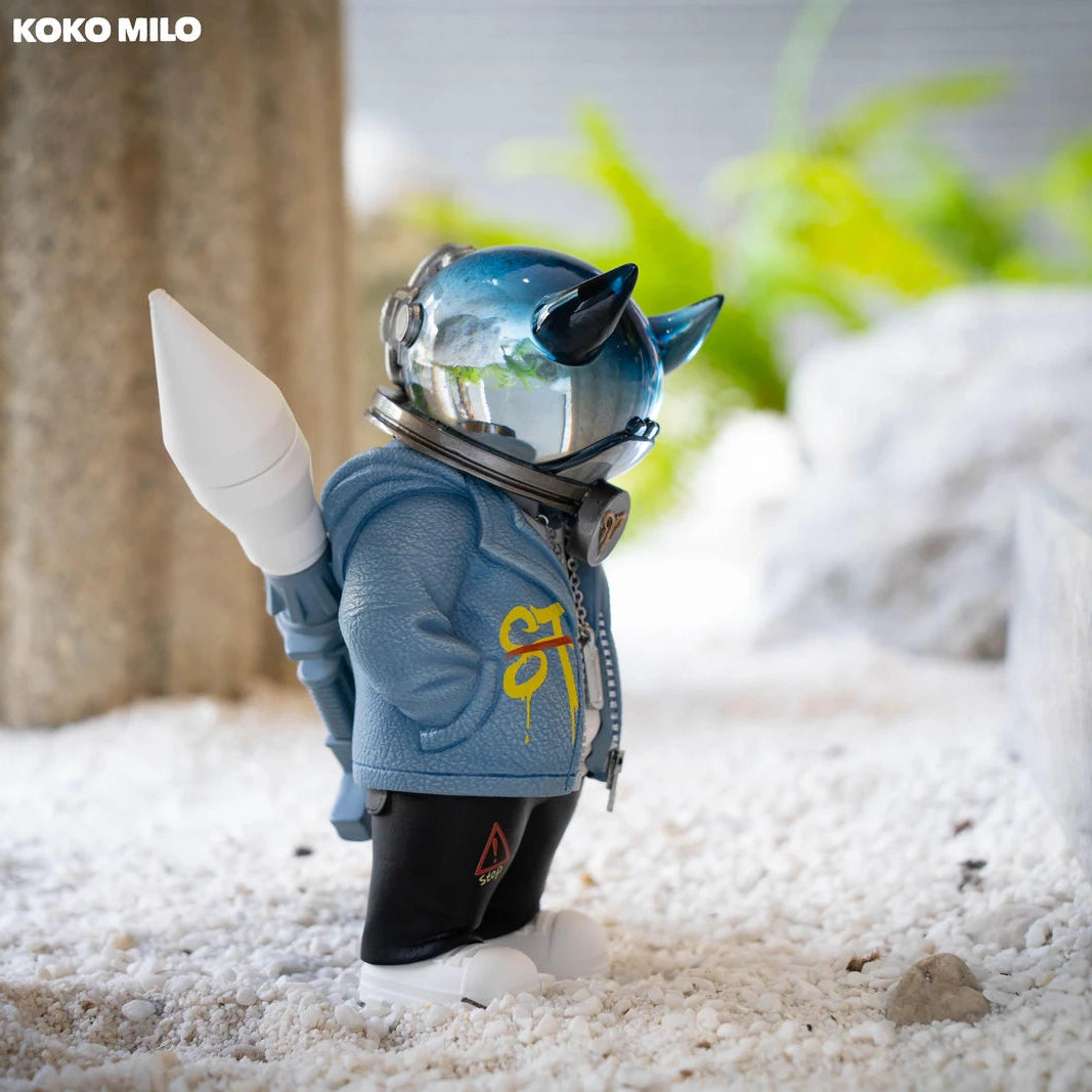KOKOMILO A-Kingsman Stream Blue Transparent Head Figure — additional view | KikiBuddies