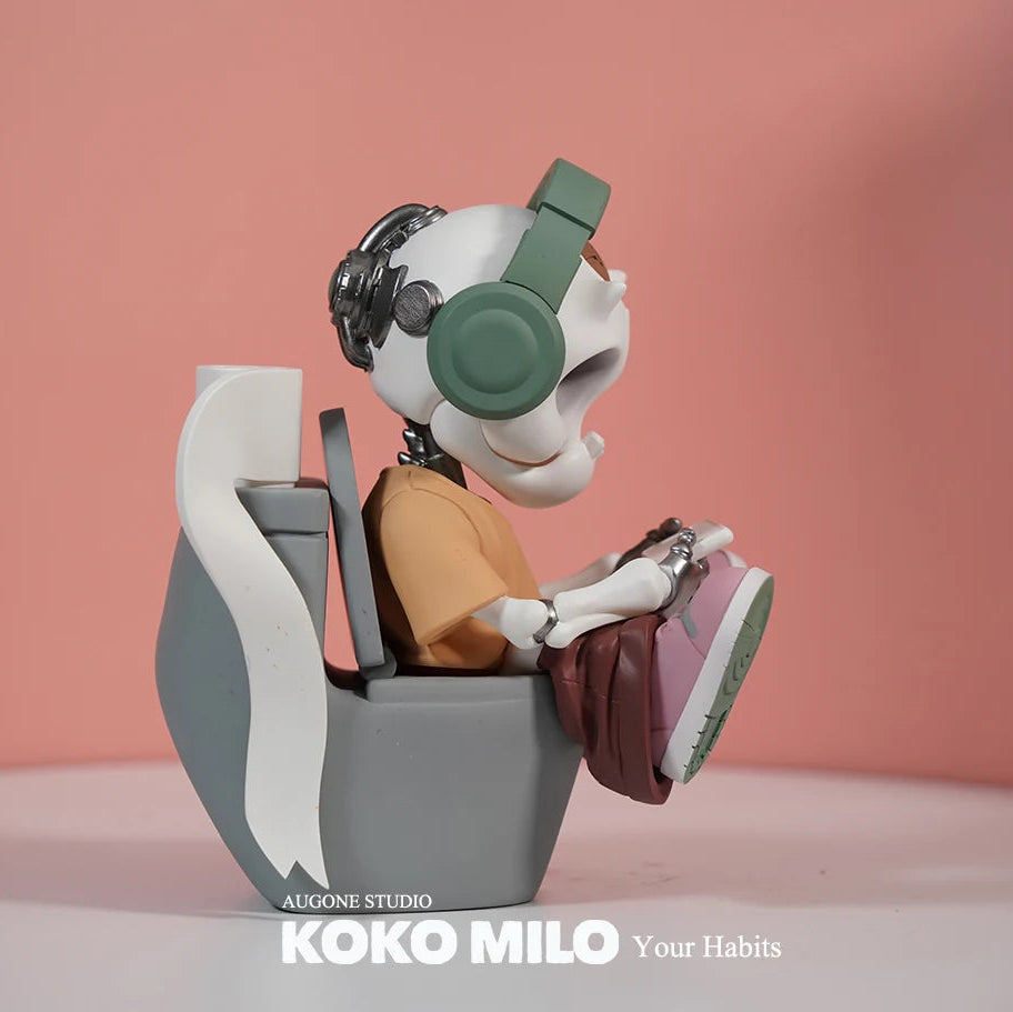 KOKOMILO Your Habit Ice Gray M Version Ritual Figure — additional view | KikiBuddies