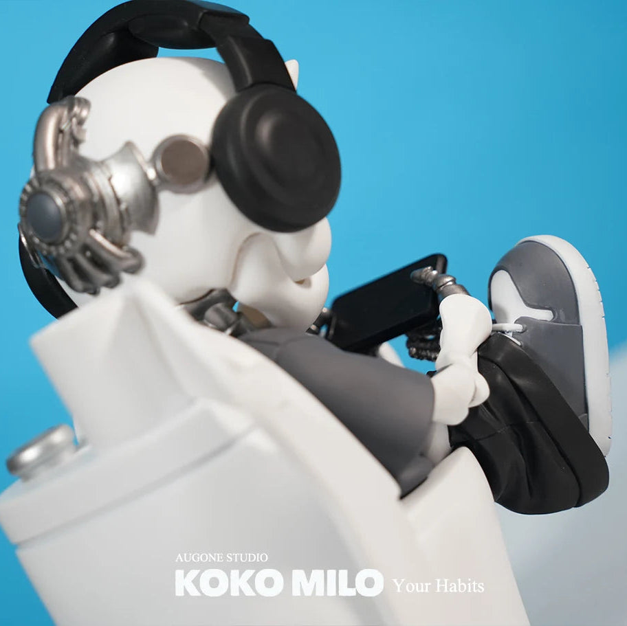 KOKOMILO Your Habit Bright White M Version Ritual Figure — additional view | KikiBuddies