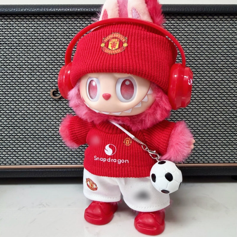 Man United outfit detail
