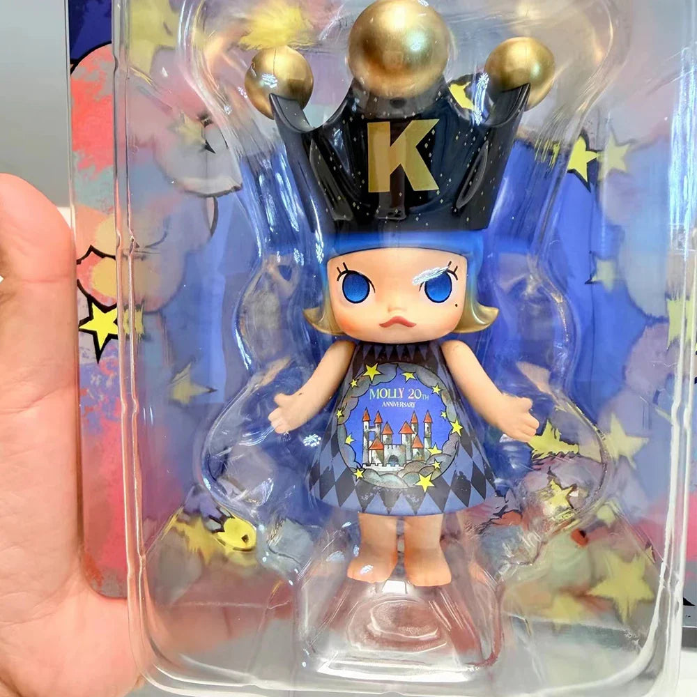 100% MEGA Royal Molly — 20th Anniversary Edition, 12cm - main product card | KikiBuddies