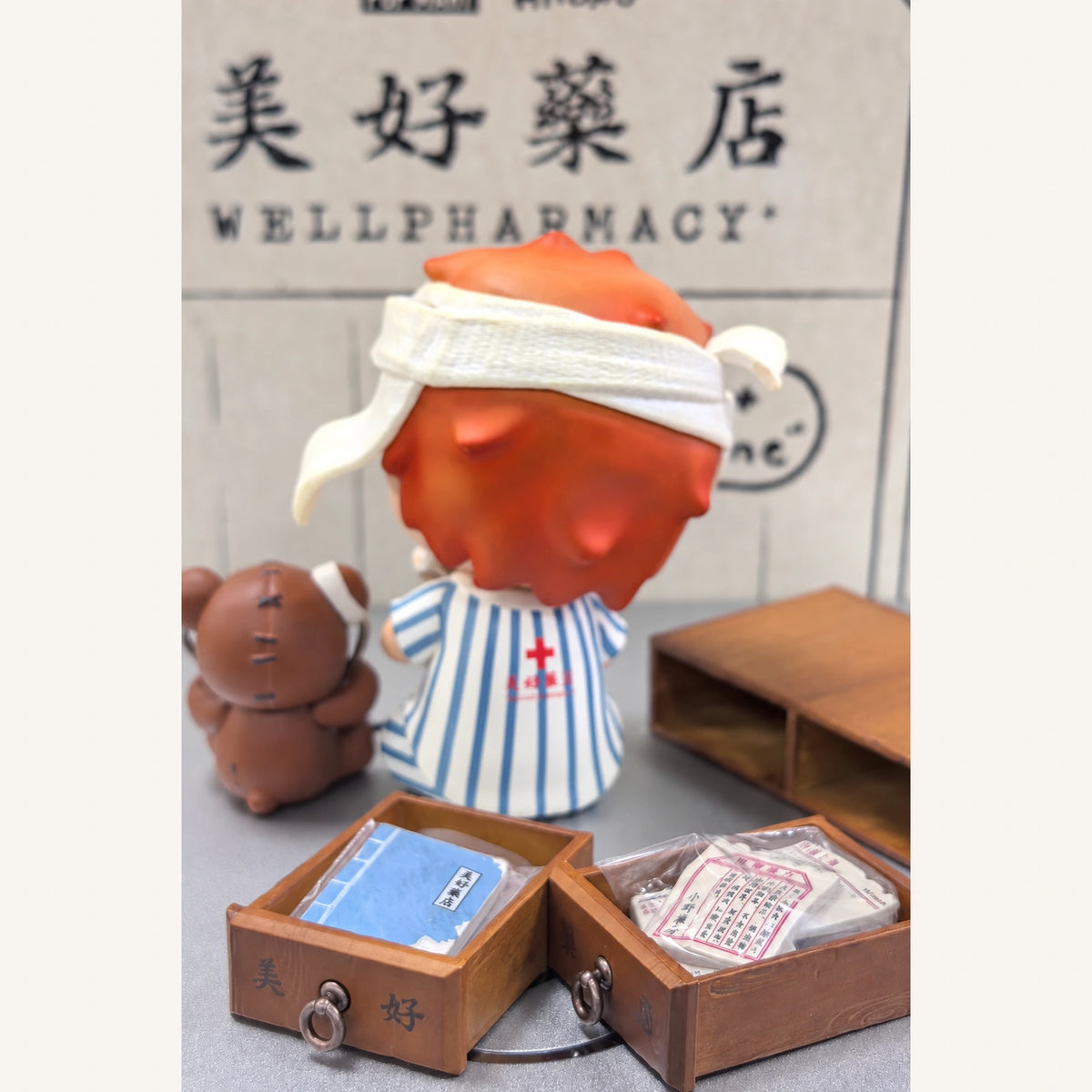 HIRONO Well Pharmacy figure - rear and drawer details | SVI3 exact repair