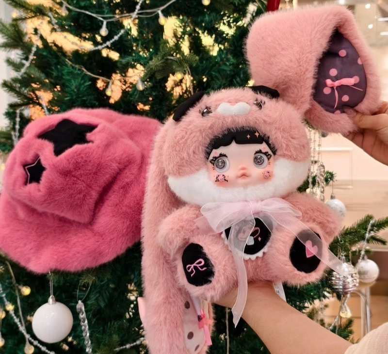 NOMMI Mushroom 400% pink design with the mushroom hat lifted; original close-up detail