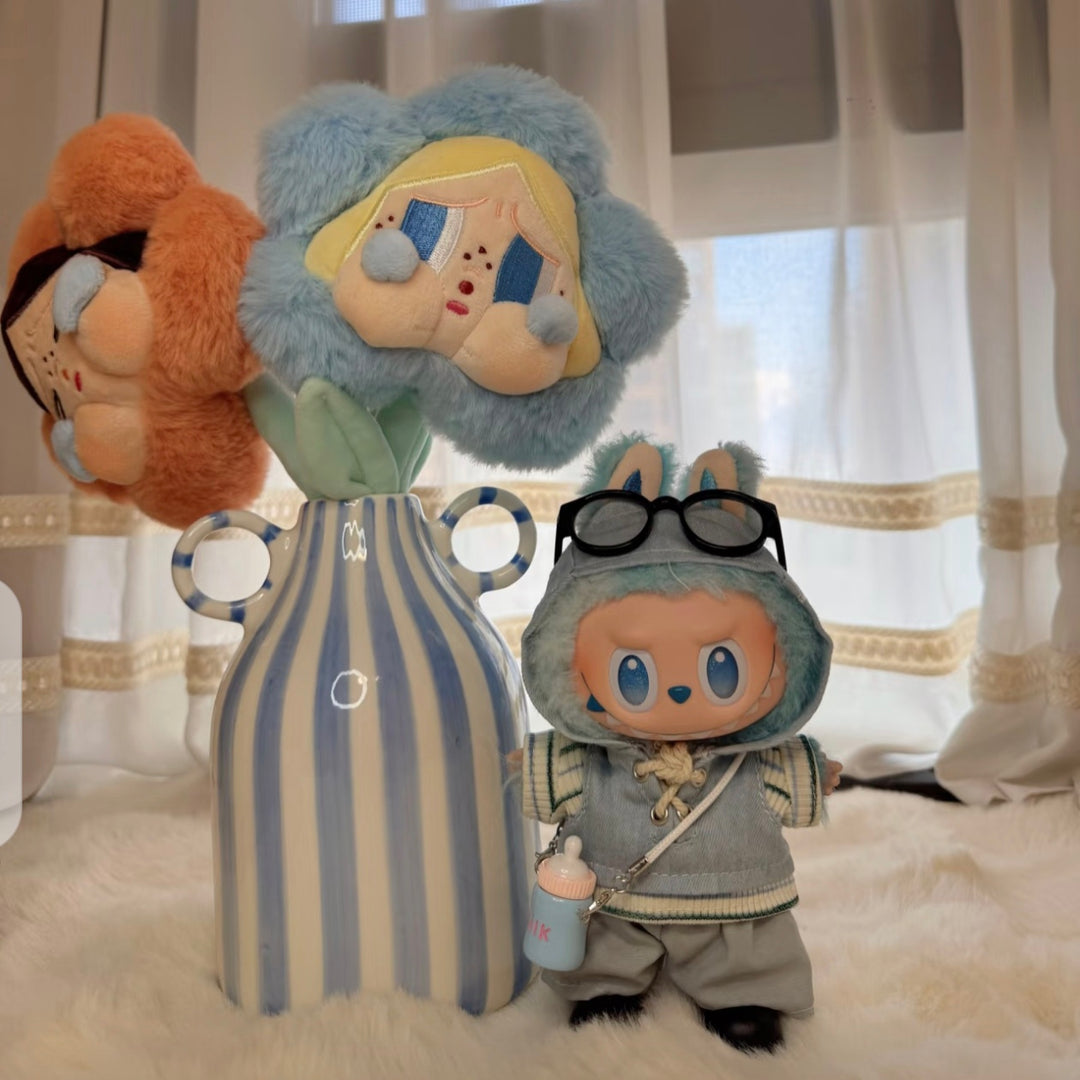Labubu Light Blue Street Outfit Set – Limited Edition for 17cm Figures