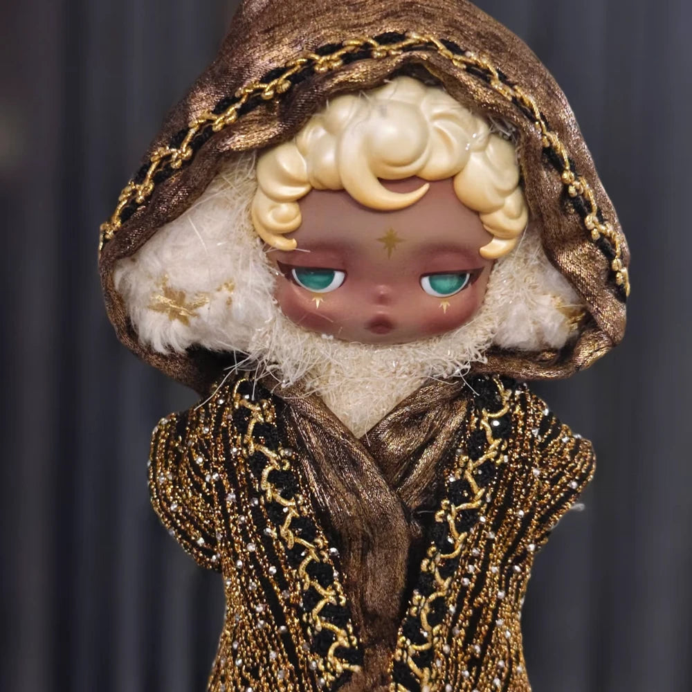 2-Piece Rhinestone Hooded Gown & Star-Studded Headpiece for Skullpanda - detail view | KikiBuddies