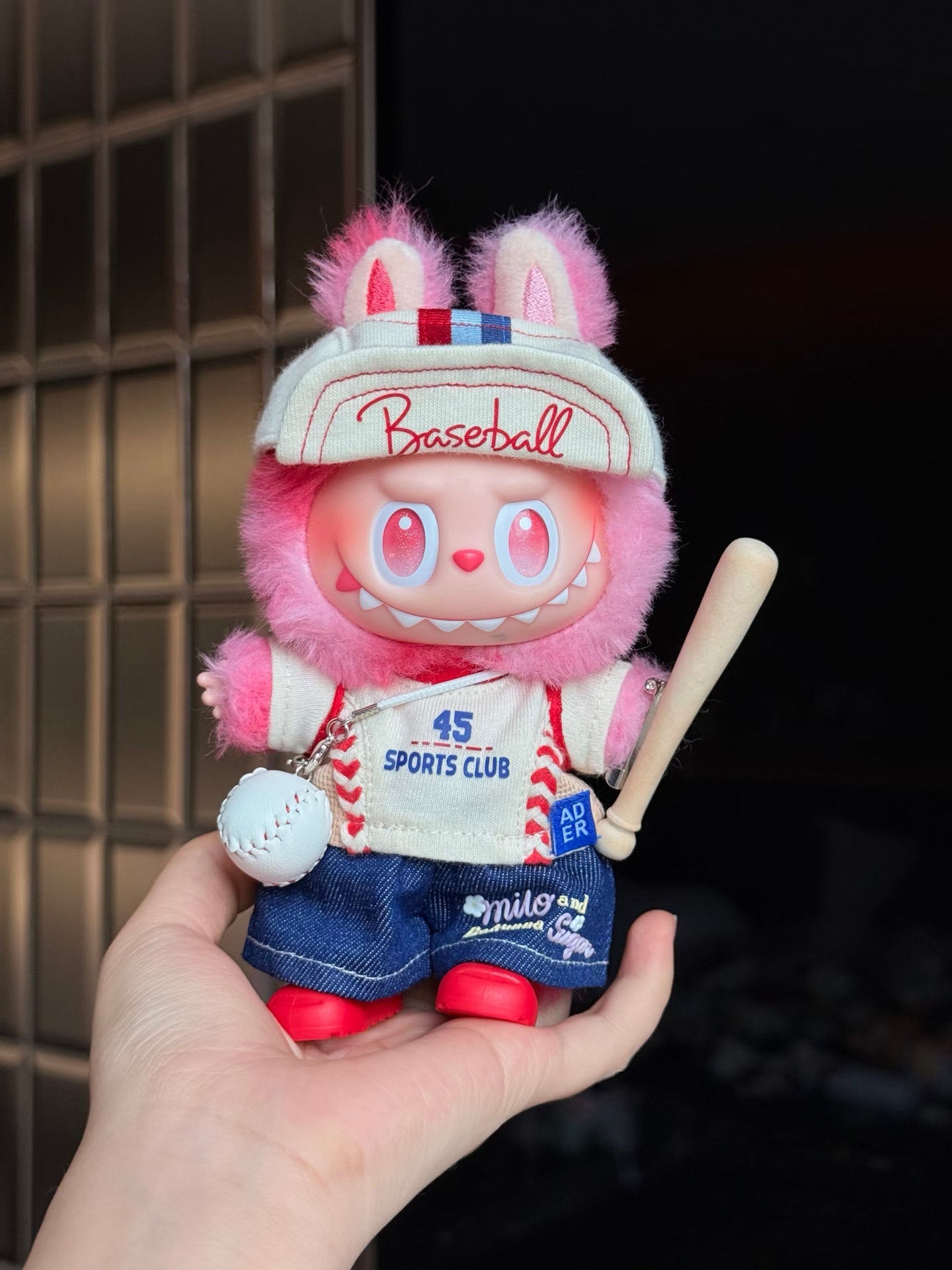 Labubu Original Pink Baseball Jersey Set – #45 Edition (Fits 17cm Figures)