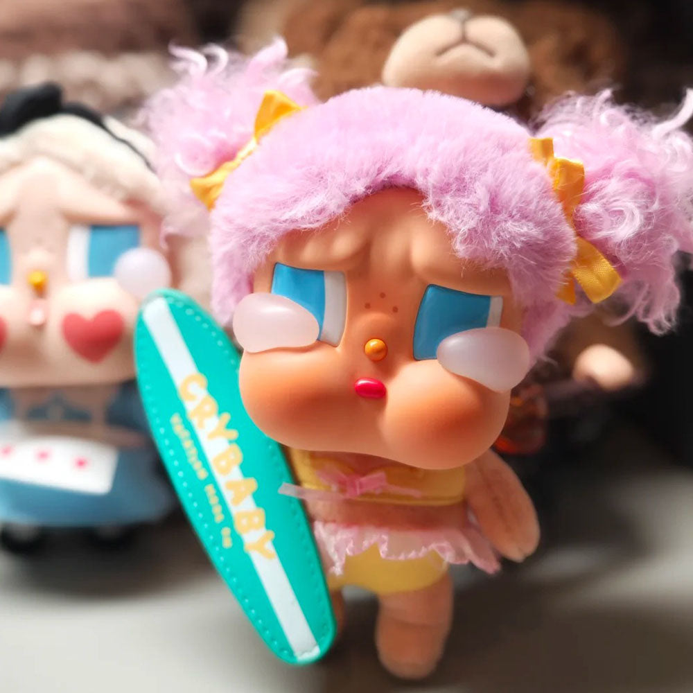 Crybaby Vacation Mode On Vinyl Plush Pendant — 14–18.5cm