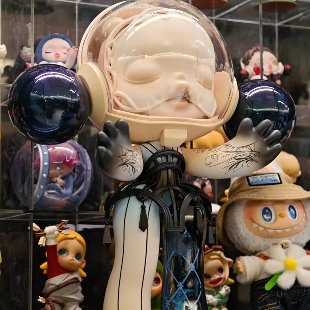 MEGA α SKULLPANDA × Guo Pei — Alternate Universe, 1000%, 76cm