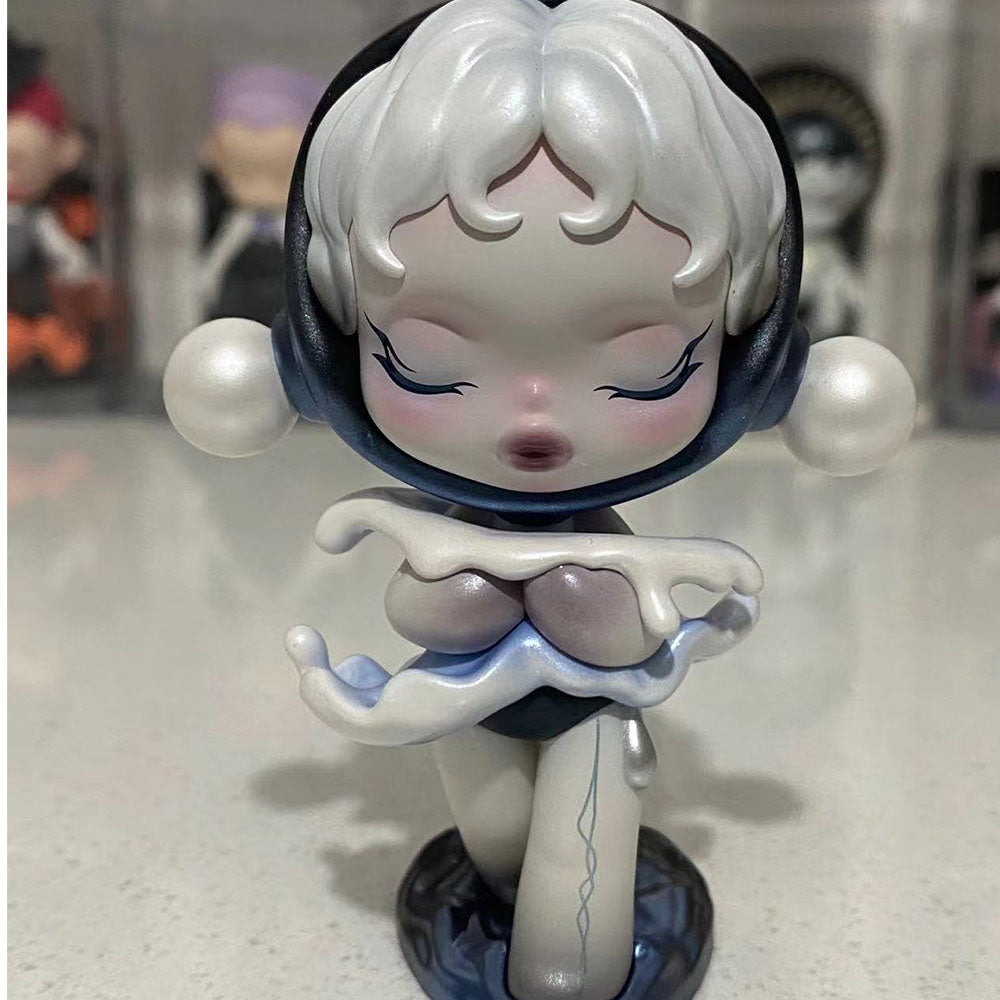 Skullpanda Sound Series Figure
