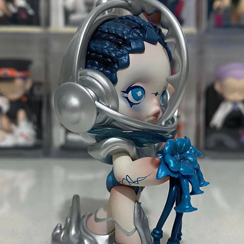 Skullpanda Sound Series Figure