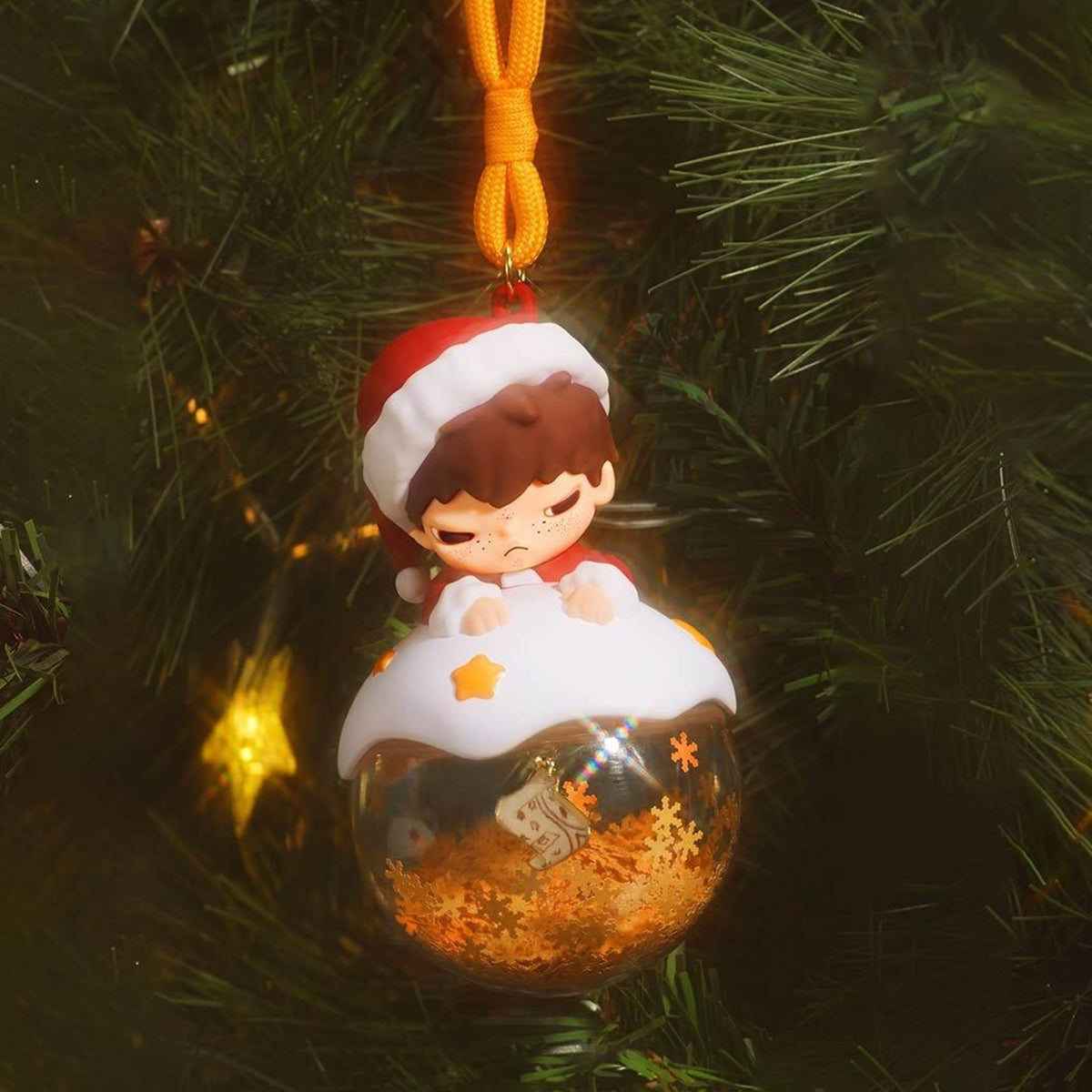 Apple of My Eye Wish List luminous pendant design example hanging on a tree