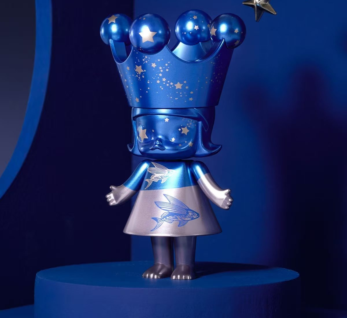 POP MART MEGA ROYAL MOLLY 100% Series 1 Figure Blind Box — possible series design; not a confirmed purchase option