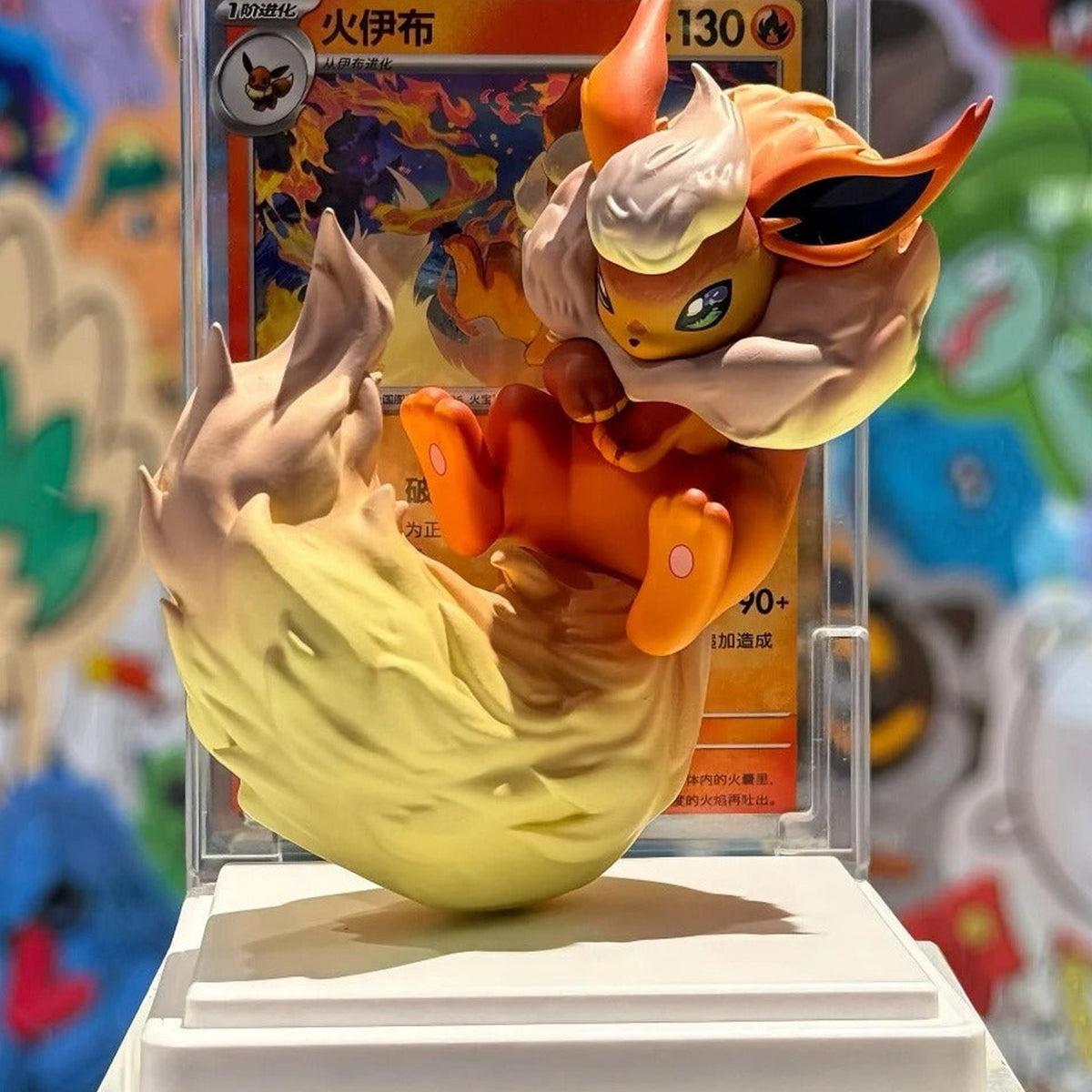 Pokemon Dreamy Eyes V3 Eevee Friends Series Figure Blind Box - Flareon figure and card display example; illustrative series image, contents depend on purchase option