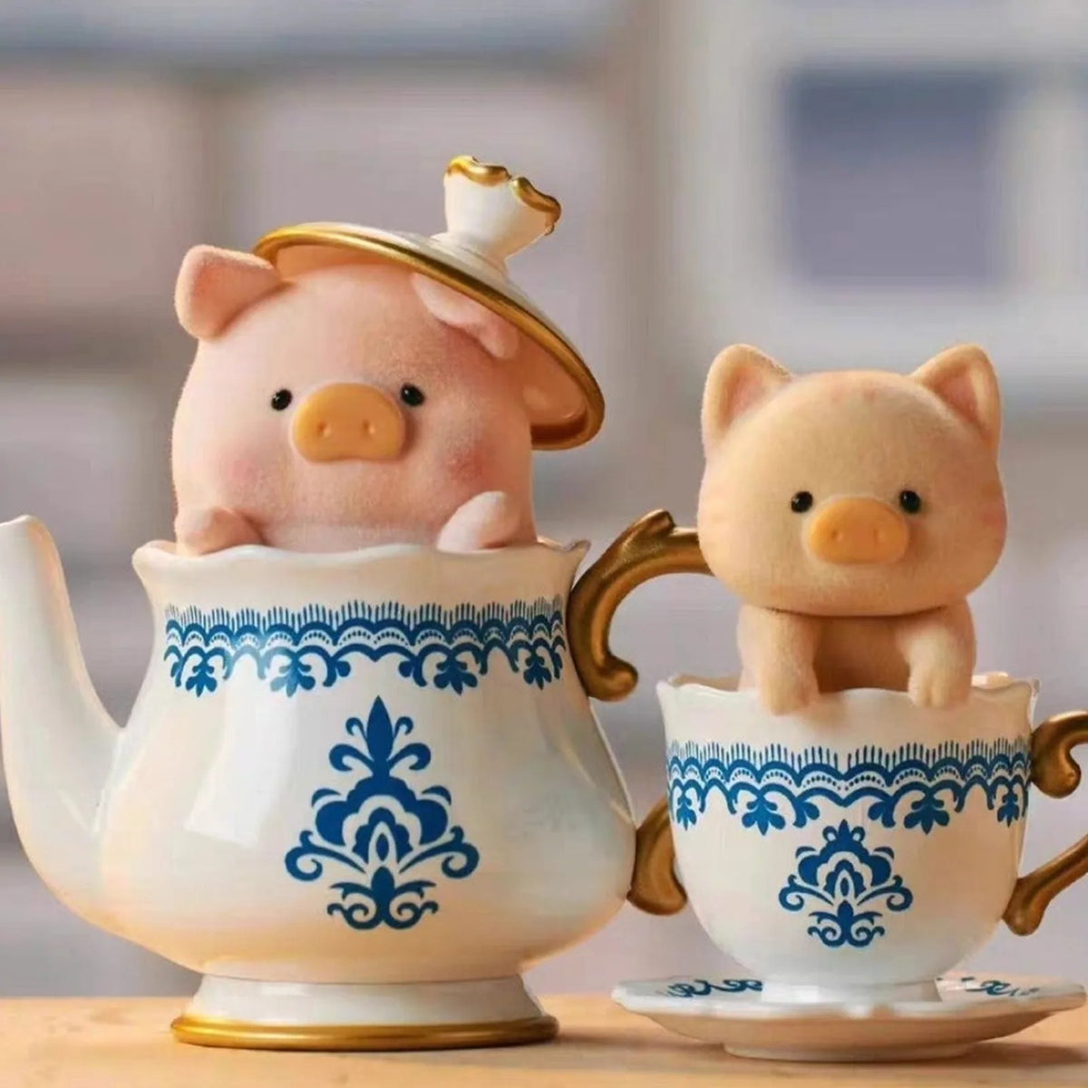 LuLu the Piggy Pigchelin Restaurant blind-box series figure example 4; random-box contents vary