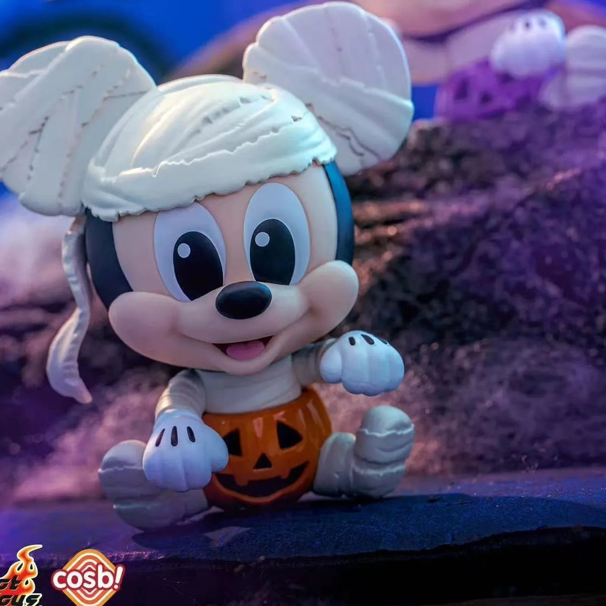 Hot Toys x COSBI DlSNEY Pumpkin Party Series Figures, Blind Box — Mummy-costume mouse figure example; series example, not guaranteed selection