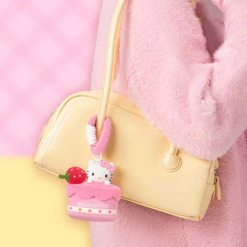 HK Sweet Workshop Plush Aromatherapy Dolls, Blind Box - Pink cake plush pendant attached to a styling bag; bag not included; random design not guaranteed