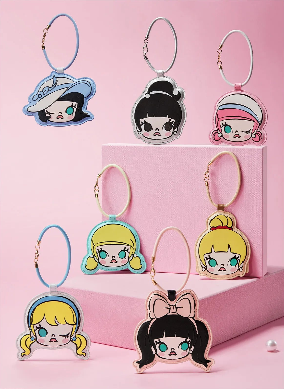 MOLLY Daily Look cardholder series lineup including secret; design examples not guaranteed box contents