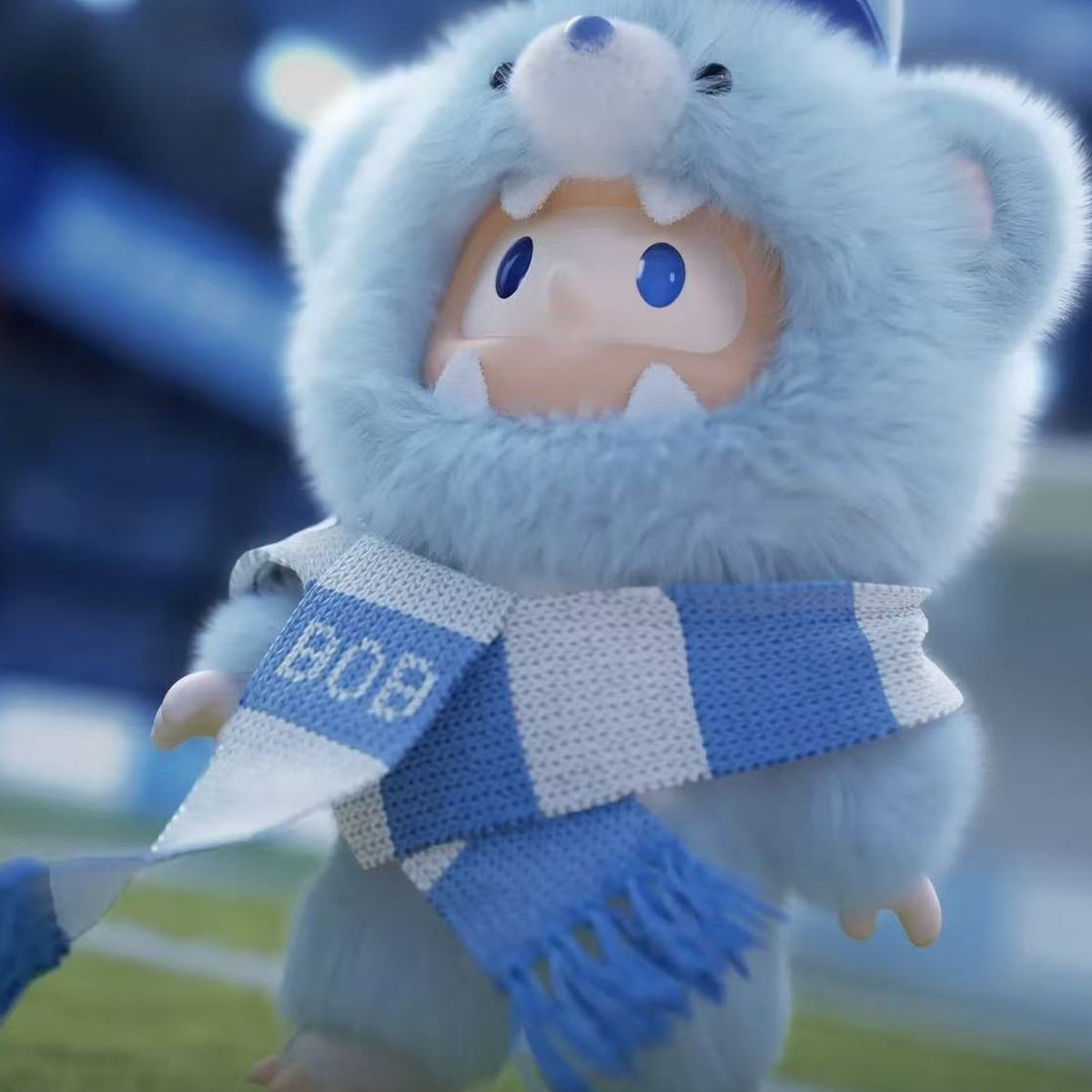Farmer BOB Manchester City Bear Series Vinyl Plush Pendant - face and cap detail | KikiBuddies