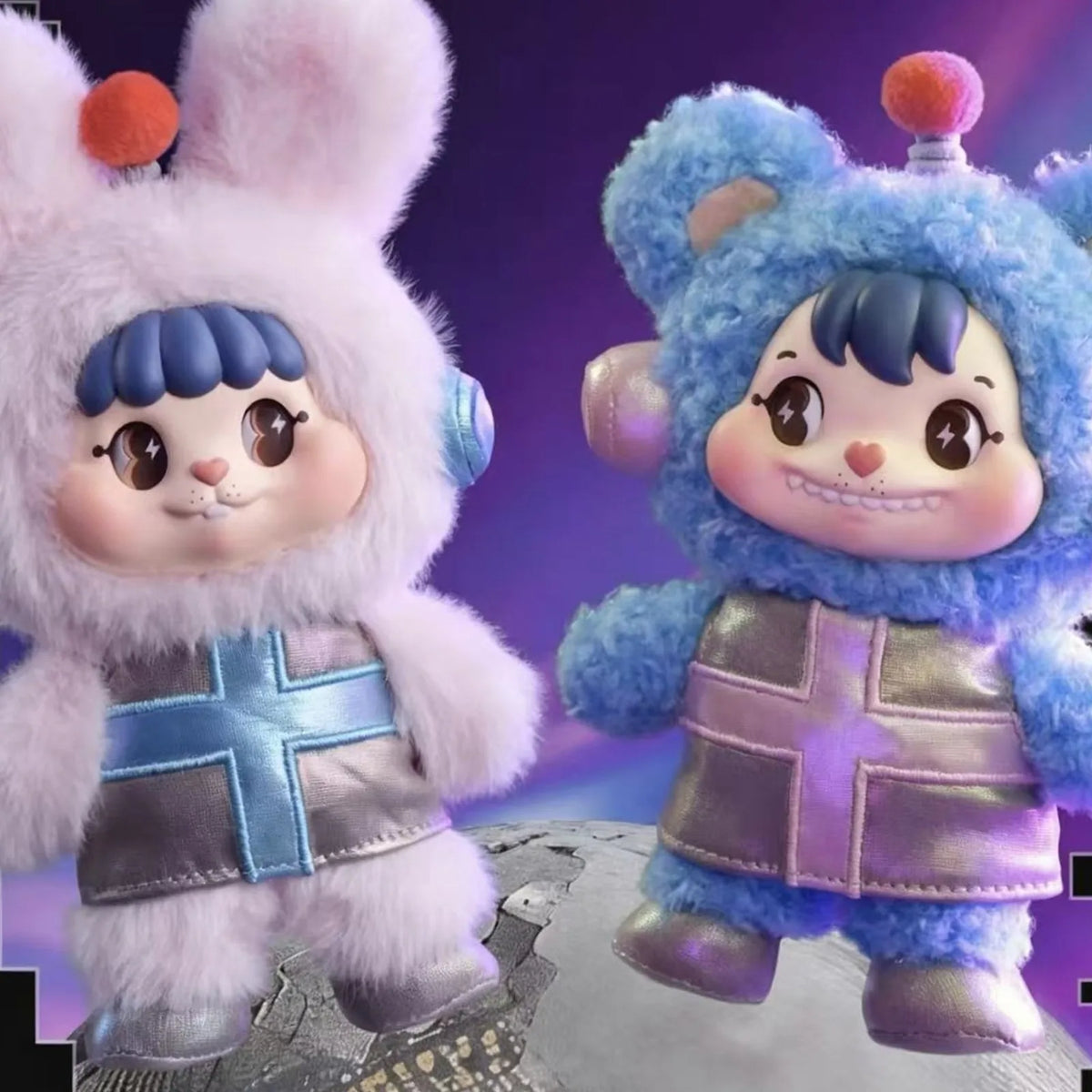 B309-01 Pink and blue space-outfit character details; plush pendant series design reference, random purchase does not guarantee pictured design