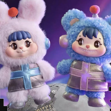 B309-01 Pink and blue space-outfit character details; plush pendant series design reference, random purchase does not guarantee pictured design