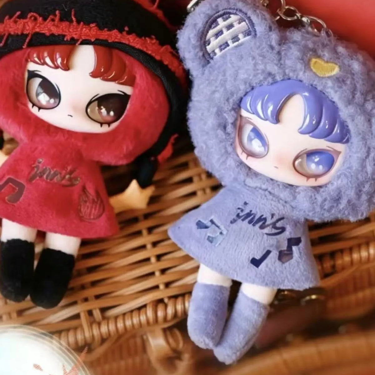 B311-06 Red and purple mini plush pendant design examples; mini plush pendant series design reference, random purchase does not guarantee pictured design