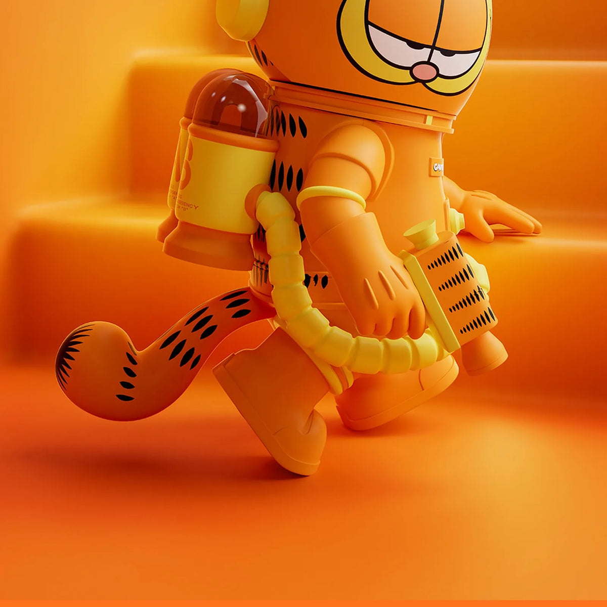 MEGA SPACE MOLLY 400% Garfield PVC Figure — Gallery 4 | KikiBuddies