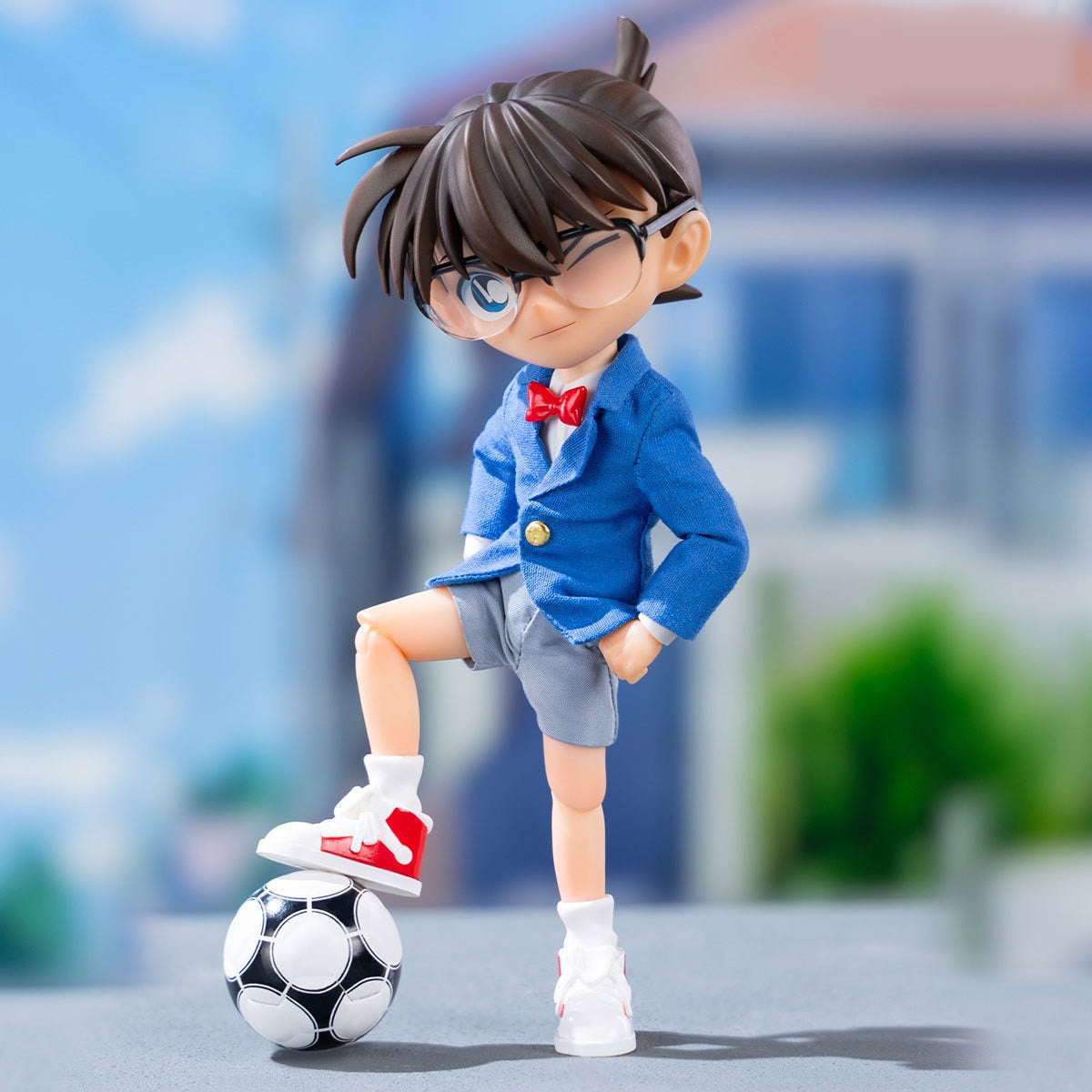 Edogawa Conan soccer-ball pose — one confirmed figure