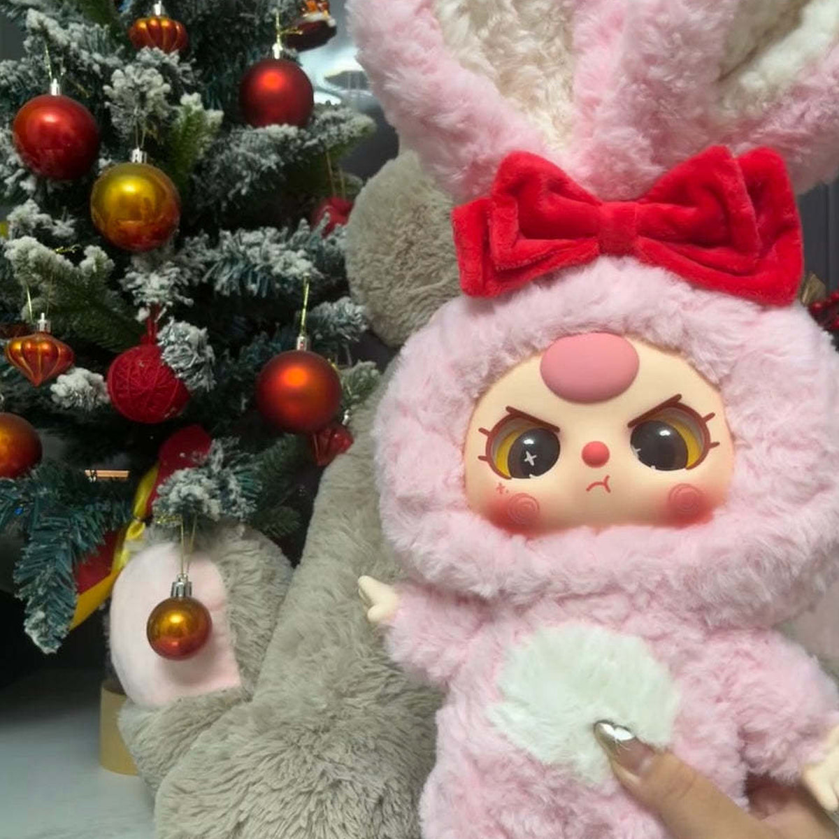 Baby Three-400% Big Baby Series Plush Dolls, Blind Box - Pink rabbit plush design with red bow; upper ears and lower body cropped; random design not guaranteed; display props not included