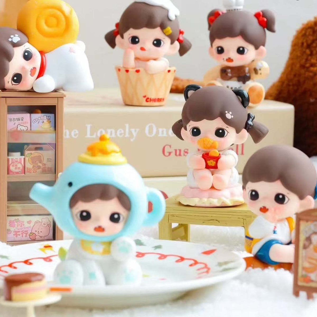 Baby Zoraa Bakery: Bakery figure designs in a bakery scene; illustrative lineup
