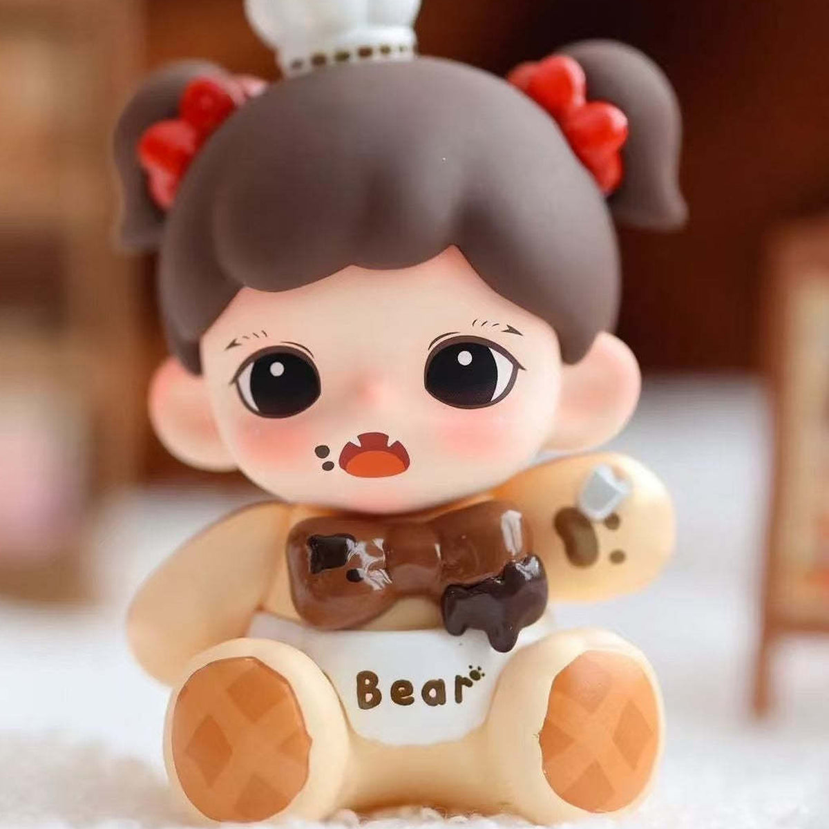 Baby Zoraa Bakery: Black Chocolate Bear figure design