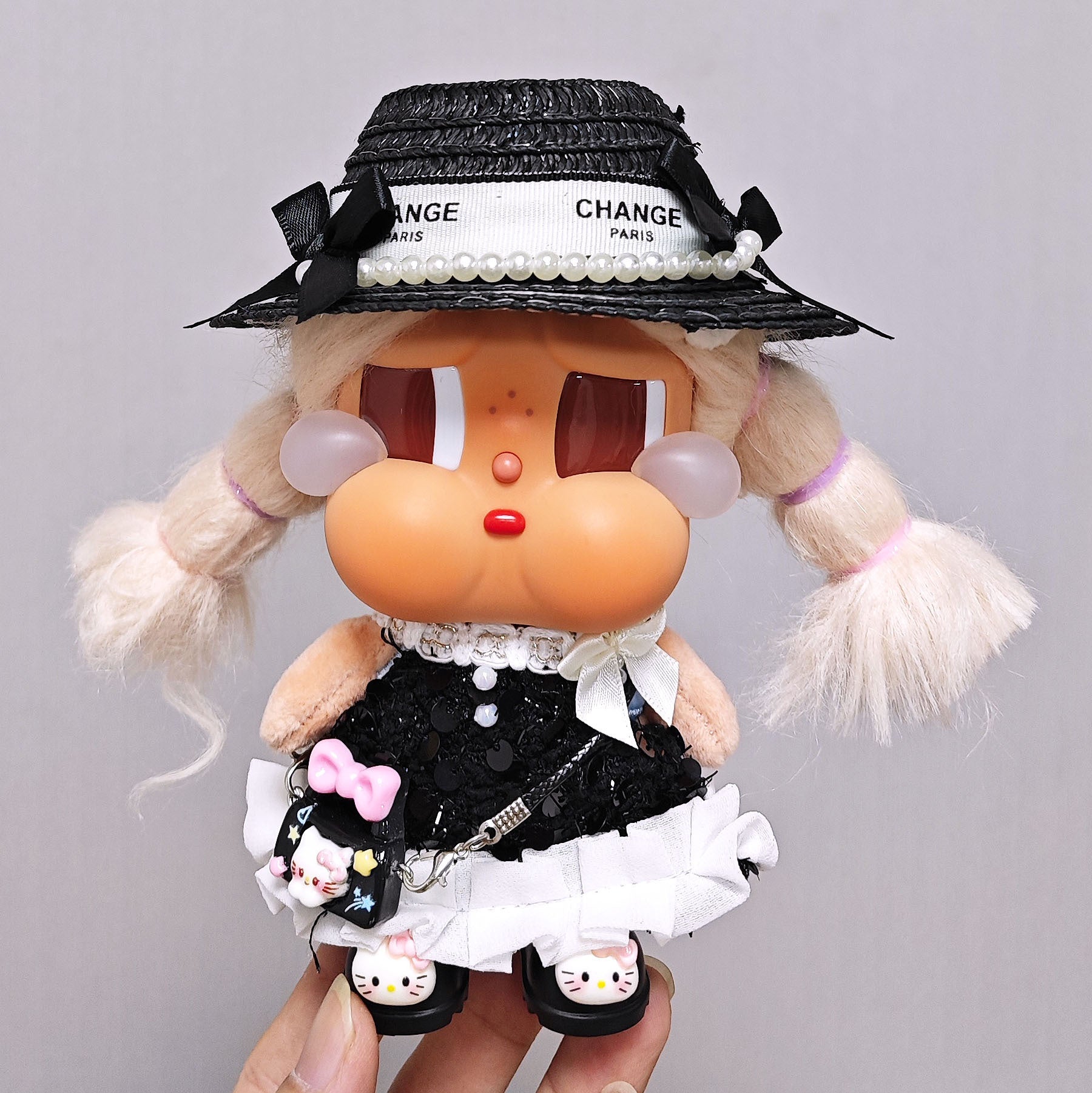 Beach Holiday 4-Piece Set for Crybaby 17cm - front view | KikiBuddies