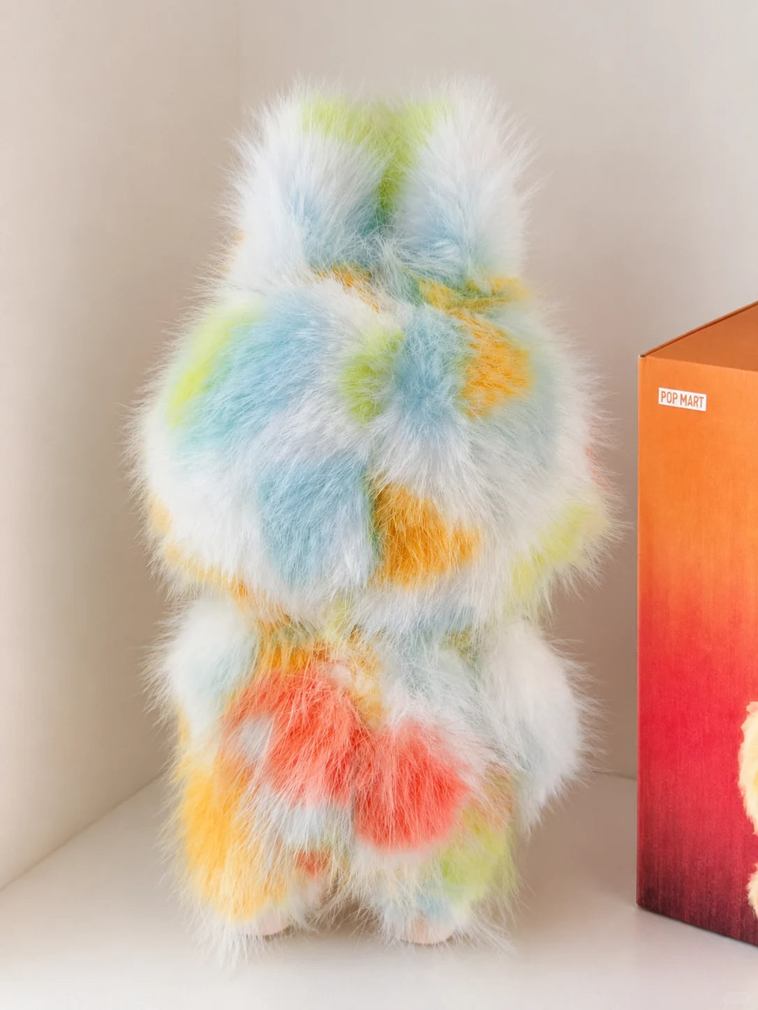 THE MONSTERS Labubu Big Into Energy — Rock The Universe Vinyl Rainbow Labubu 37cm - detail view | KikiBuddies