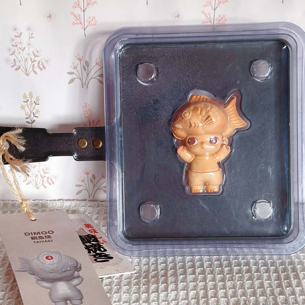 DIMOO Taiyaki Figurine - detail view | KikiBuddies