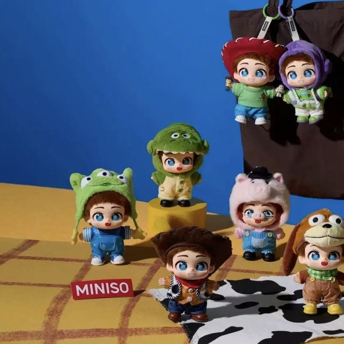 DSN Pixar Toy Story Andy’s Childhood Bond Series Vinyl Plush Keychain Blind Box - Vinyl plush keychain examples; display bag not included; random design not guaranteed