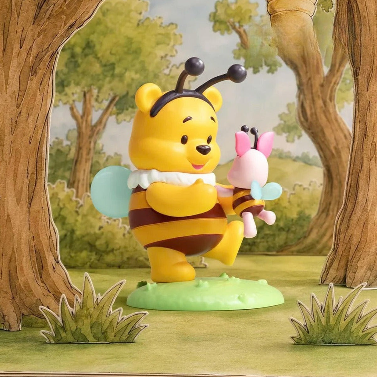 DSN Winnie the Pooh's Fairy Tale World Series Figure Blind Box (PRE-ORDER) - Complete bee-costume Pooh figure scene with Piglet detail; background props not included; random design not guaranteed