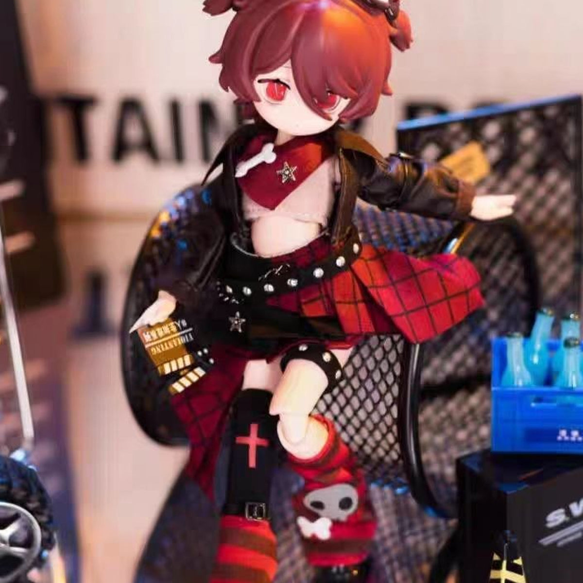Electronic Pet Game World Series 1/12 BJD Blind Box - Red and black outfit design detail; random design not guaranteed