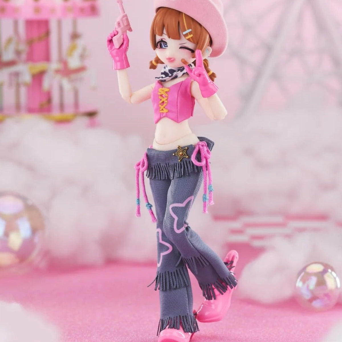 Eve Lynna Dreamland Park Series Action Figure BJD Blind Box - Pink outfit design example; random design not guaranteed