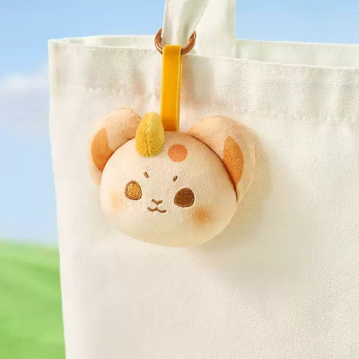 Fabulous Beasts Bakery Series Plush Pendant Blind Box - Complete plush pendant example with attachment; styling bag not included; random design not guaranteed