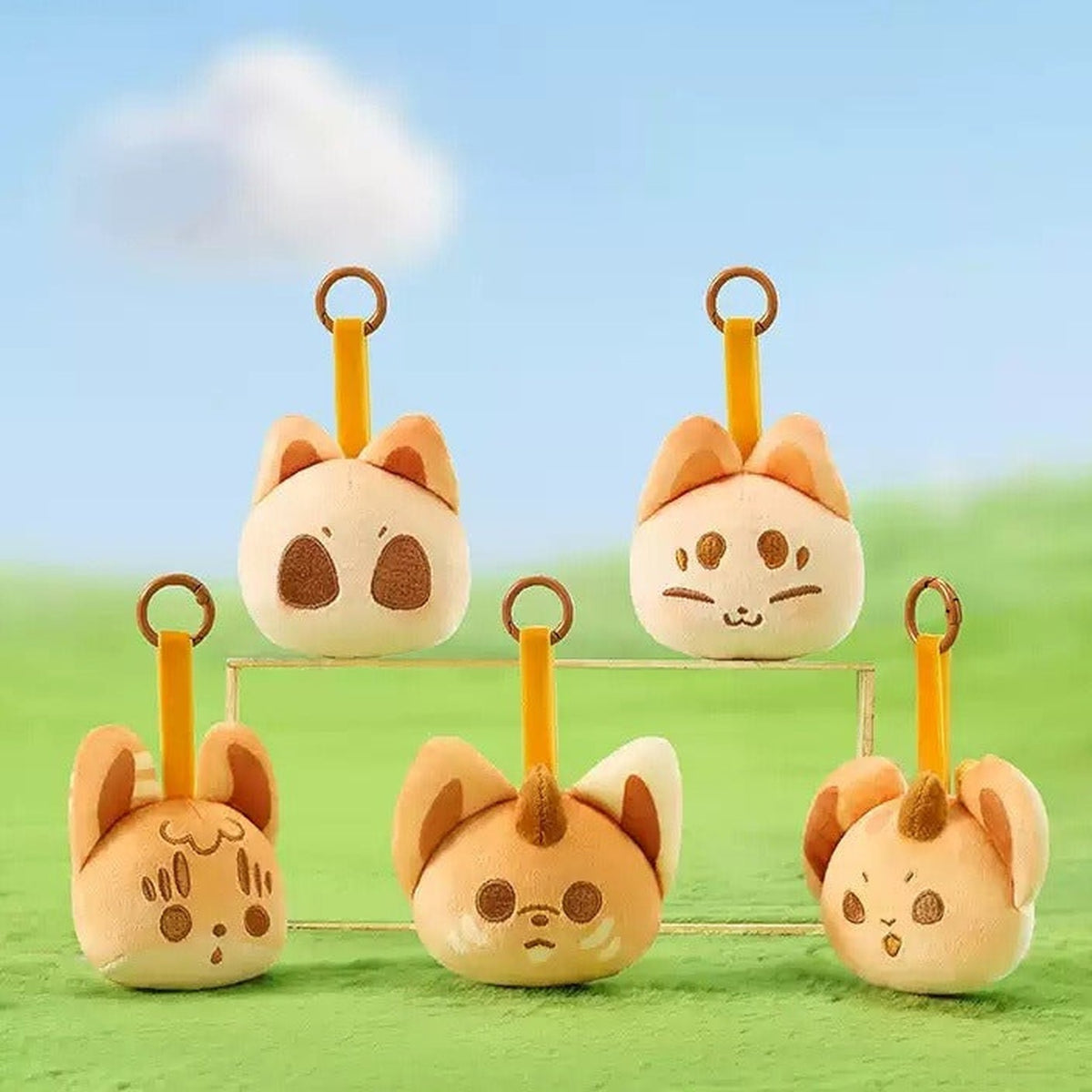 Fabulous Beasts Bakery Series Plush Pendant Blind Box - Five complete plush pendant examples with attachments; display props not included; random design not guaranteed