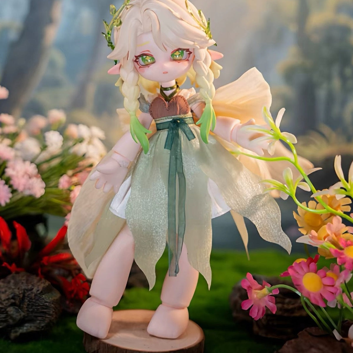 FORMOOM To Luna Series MJD Blind Box - Green design example; random design not guaranteed