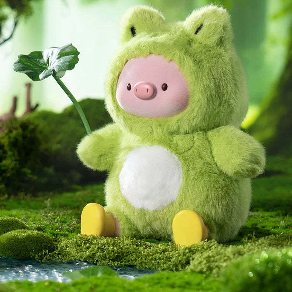 GEEGEEPIG Rich Pig Can Fly Series SJD Plush Dolls, Blind Box - Complete green frog plush doll example with clover; random design not guaranteed