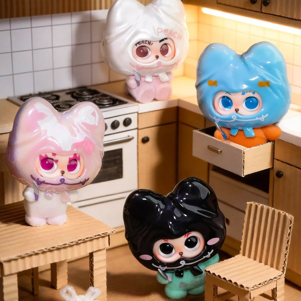 GISMOW Hide And Seek Alliance Series Figure Blind Box - Pastel design comparison; random design not guaranteed