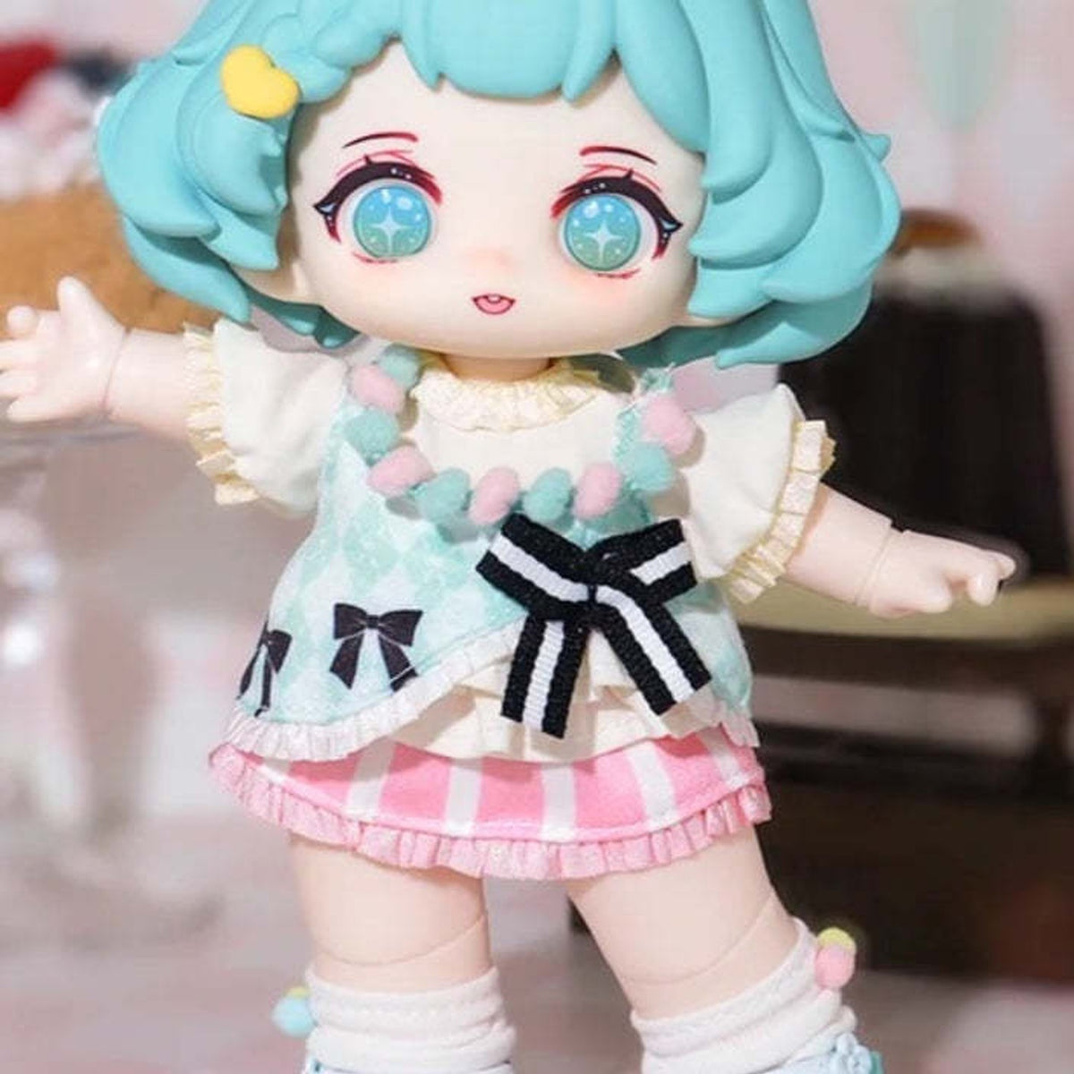 HANI Sweet Afternoon Tea Series Large Size Special 1/8 Action Figure BJD Blind Box - Teal-haired HANI with white pompom top and pink shorts; upper headwear and lower shoes cropped; random design not guaranteed; display props not included