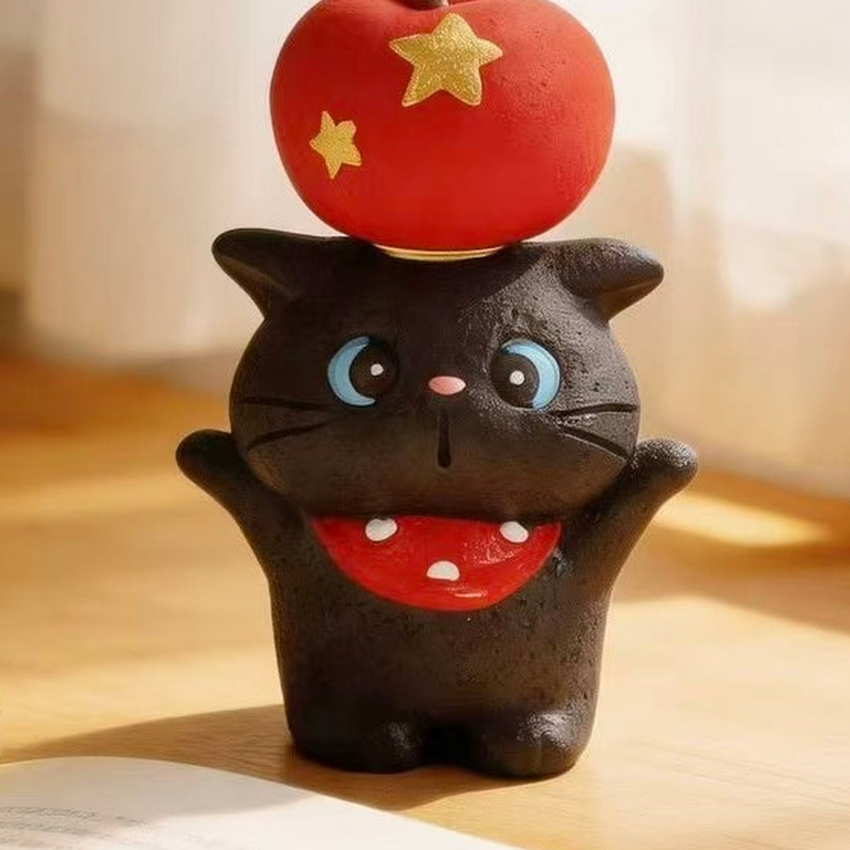 Haohao Wonderful Adventure Series Figure Blind Box - Haohao apple-balancing figure detail with upper apple cropped; random design not guaranteed