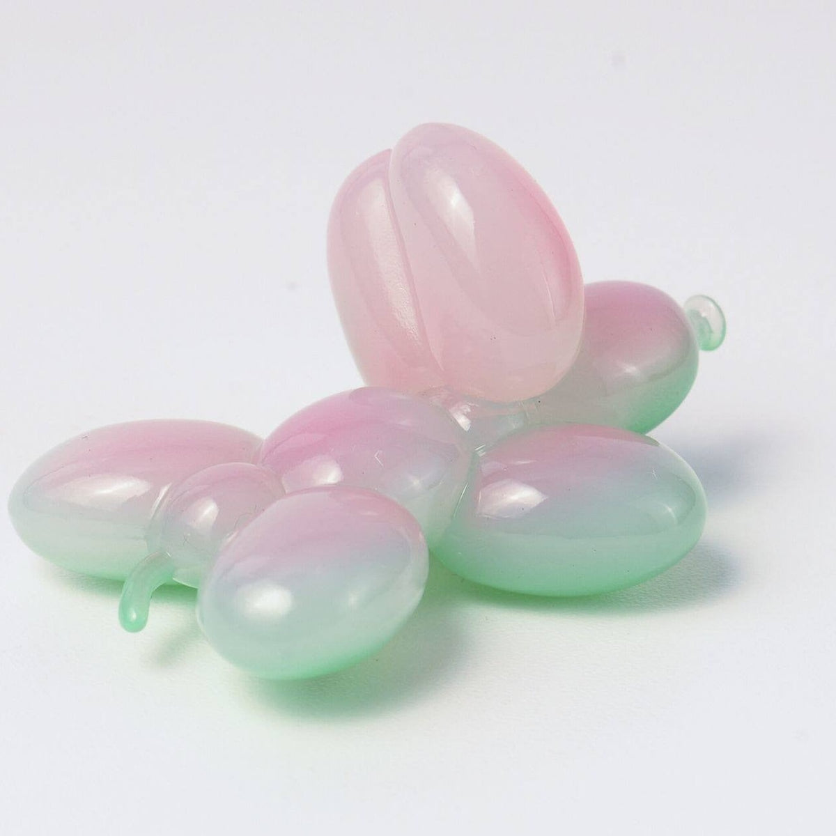 Happy Balloon Dog V2 Series Mini Bean Blind Box - Complete lying balloon-dog mini figure example; random design not guaranteed