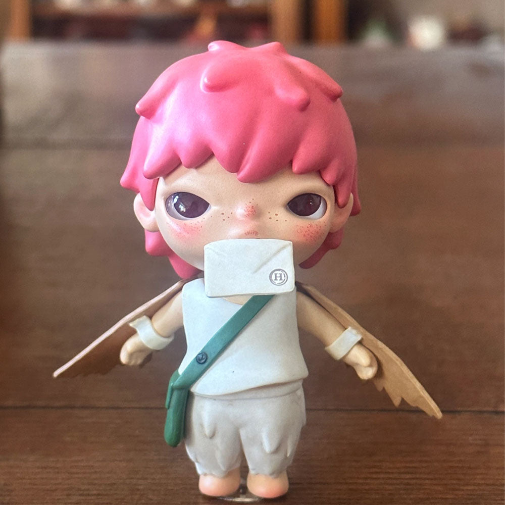 Hirono Mime Series — Confirmed Figure - lifestyle scene | KikiBuddies
