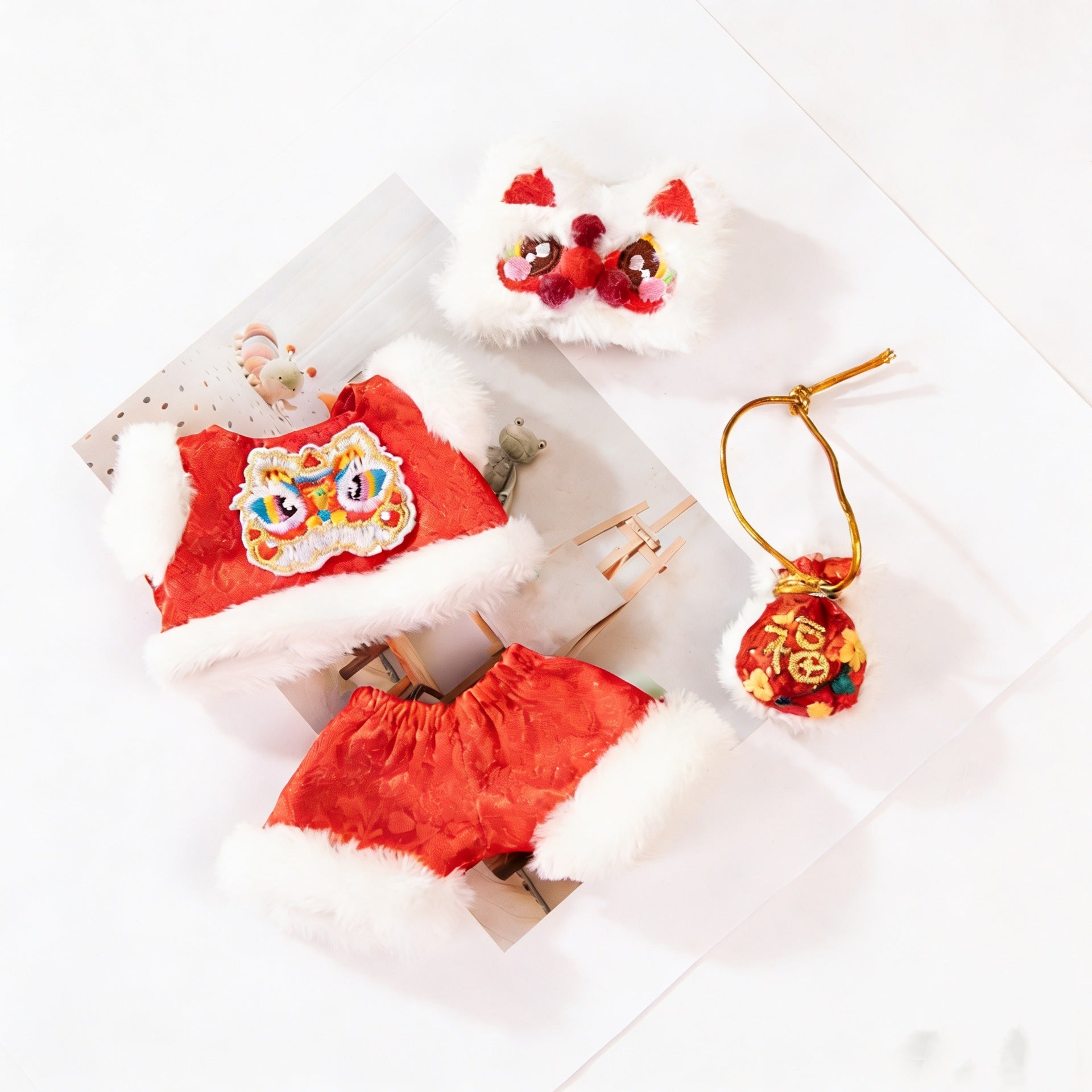 Labubu Doll Outfit - Lion Dance Festive Set for 17cm Collectible Figure - detail view | KikiBuddies