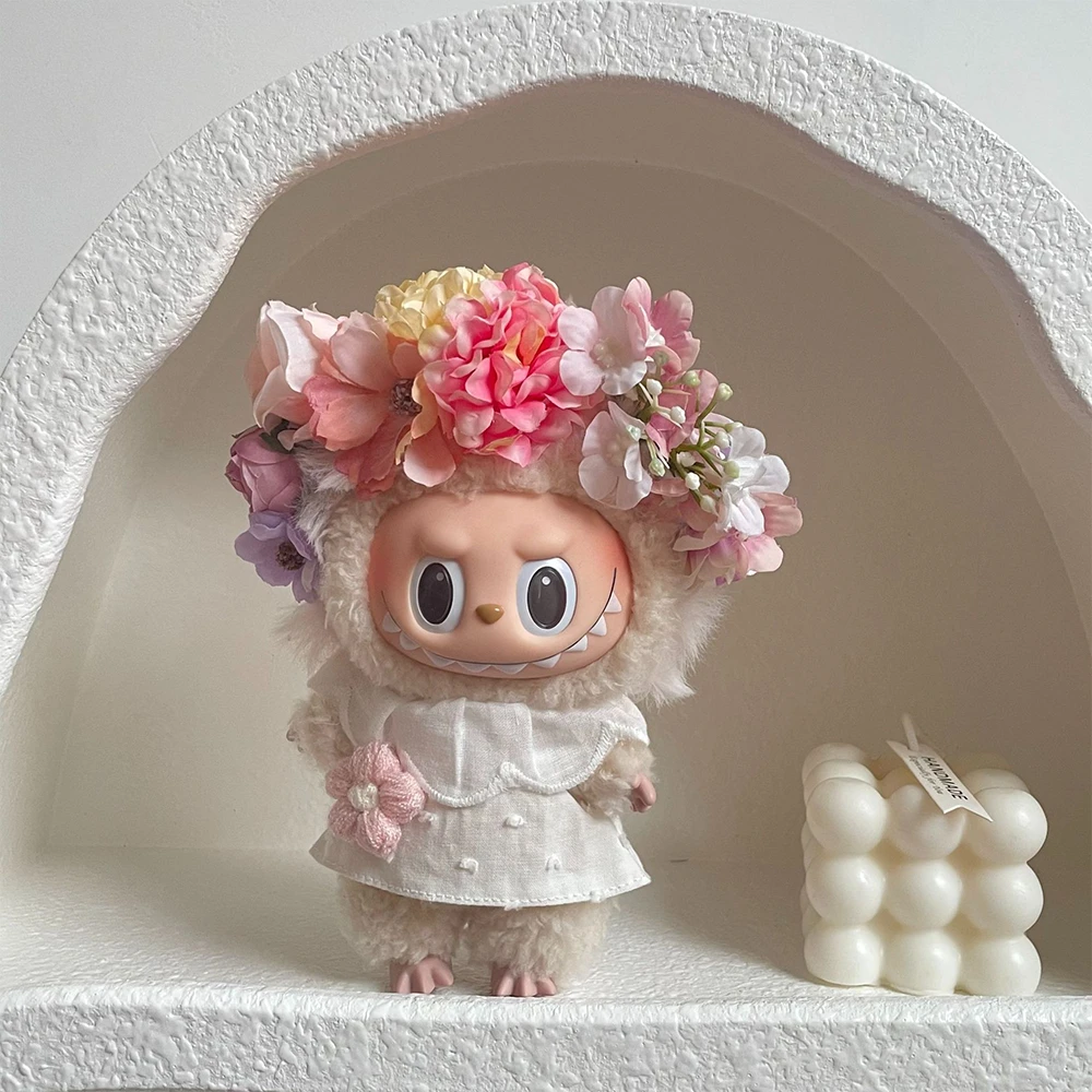 Labubu Doll Outfit - Oriental Heritage Traditional Chinese Outfit for 17cm Collectible Figure - detail view | KikiBuddies